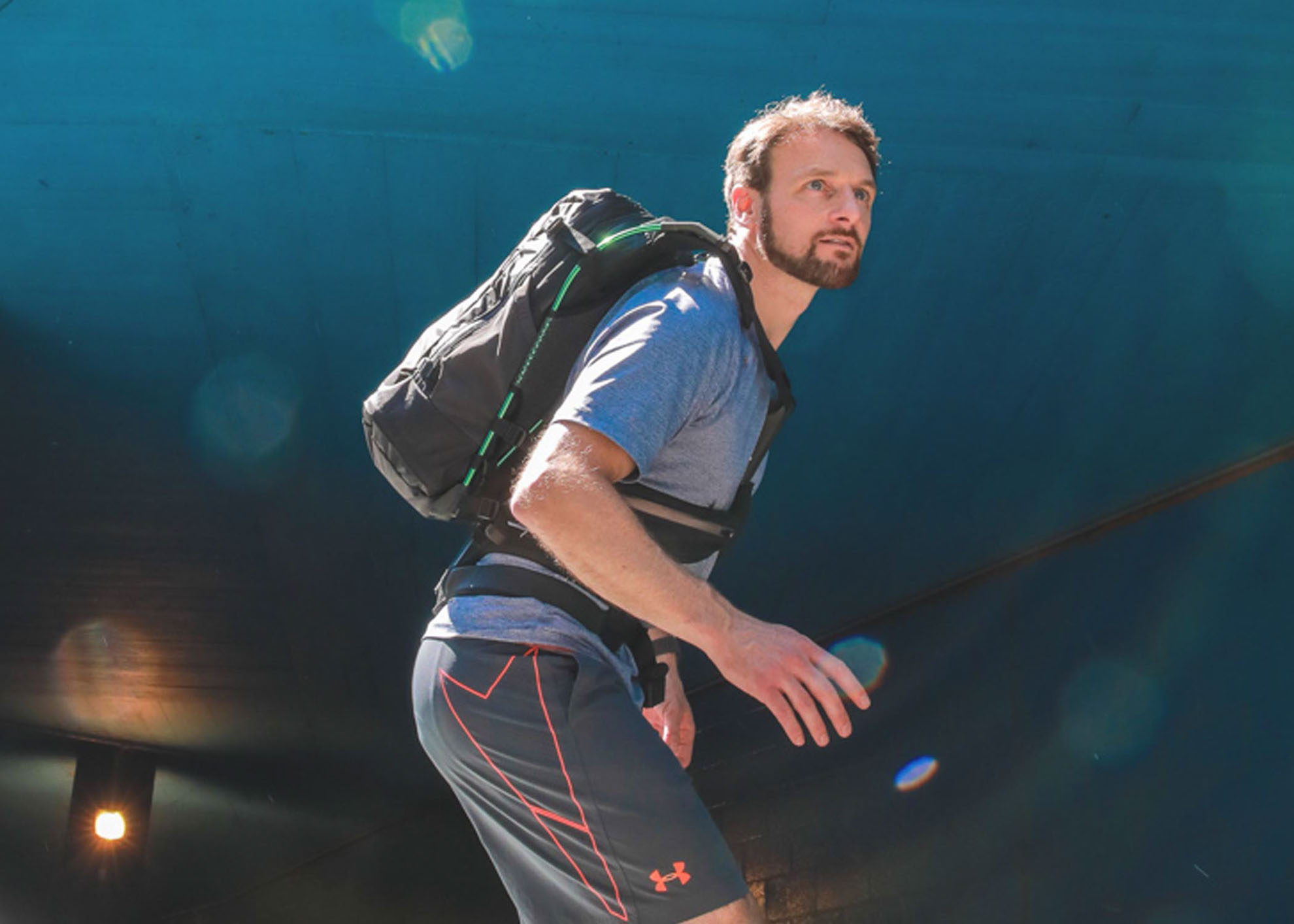 Motionlab active commute bag running rucksack innovation