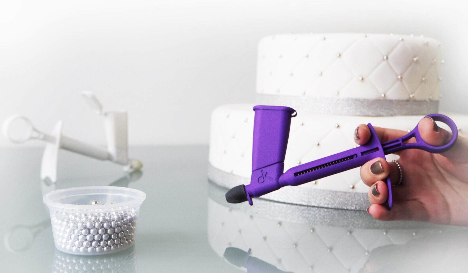 Drageekiss cake pearl applicator product design prototypes scaled