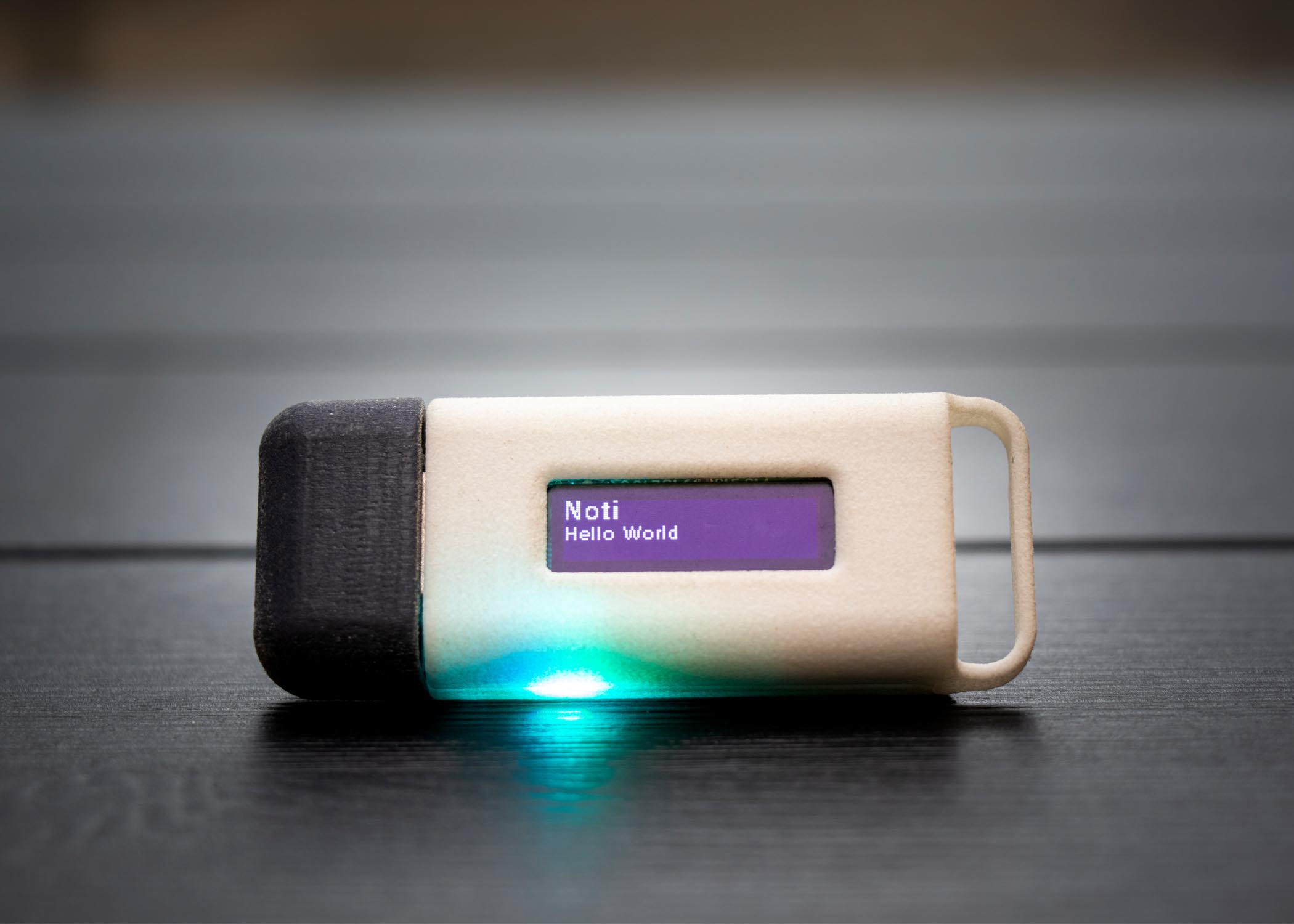 Noti electronic wearable technology design