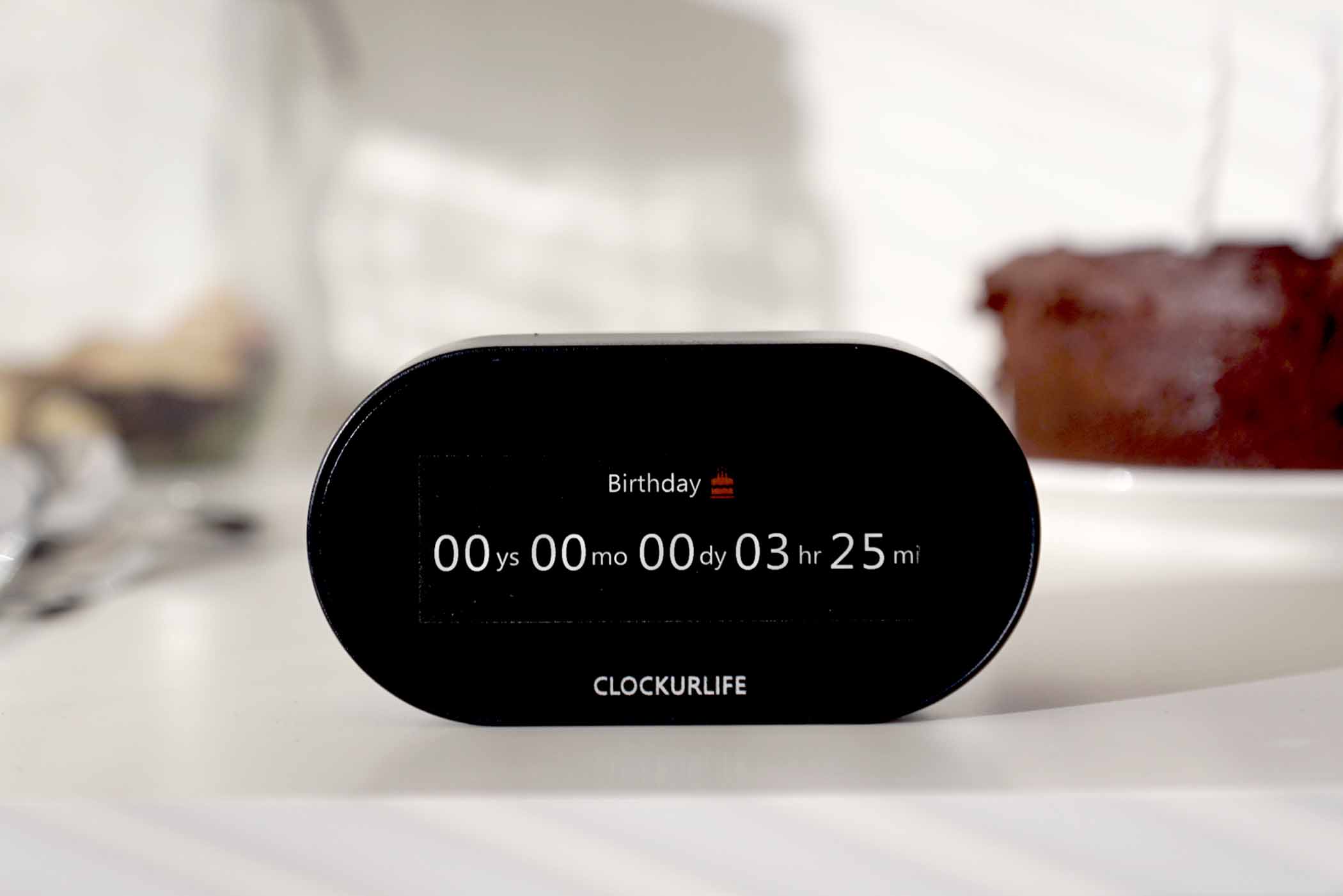 clock ur life clock in use